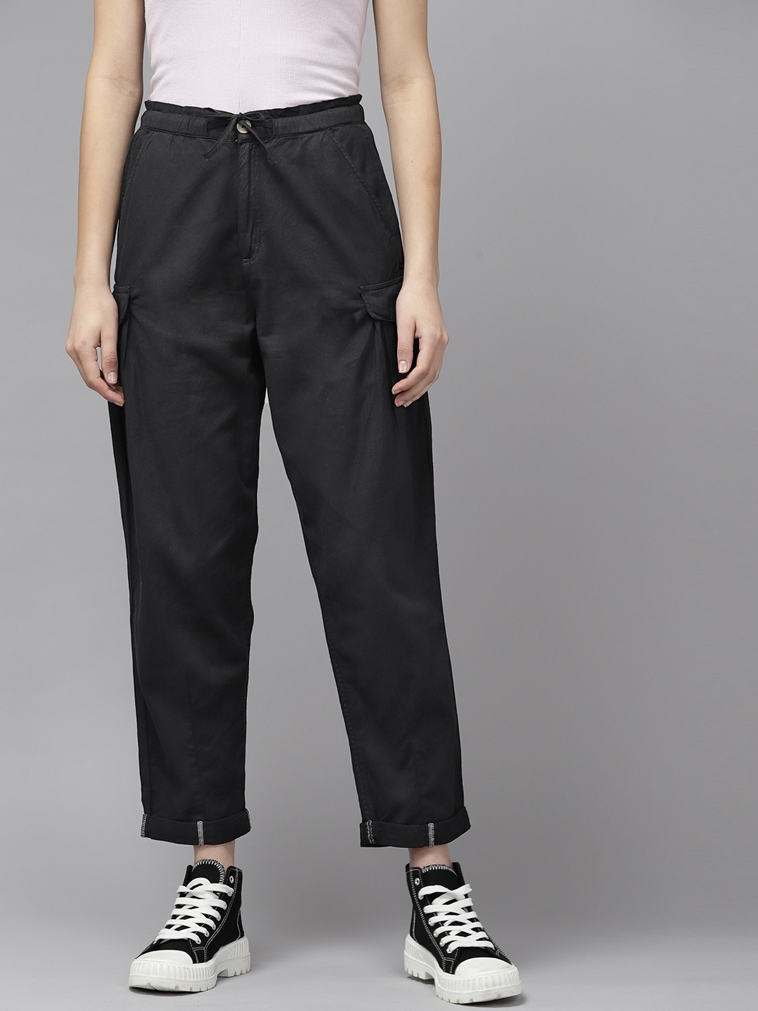 

The Roadster Lifestyle Co. Women Pure Cotton Cargos Trousers, Black