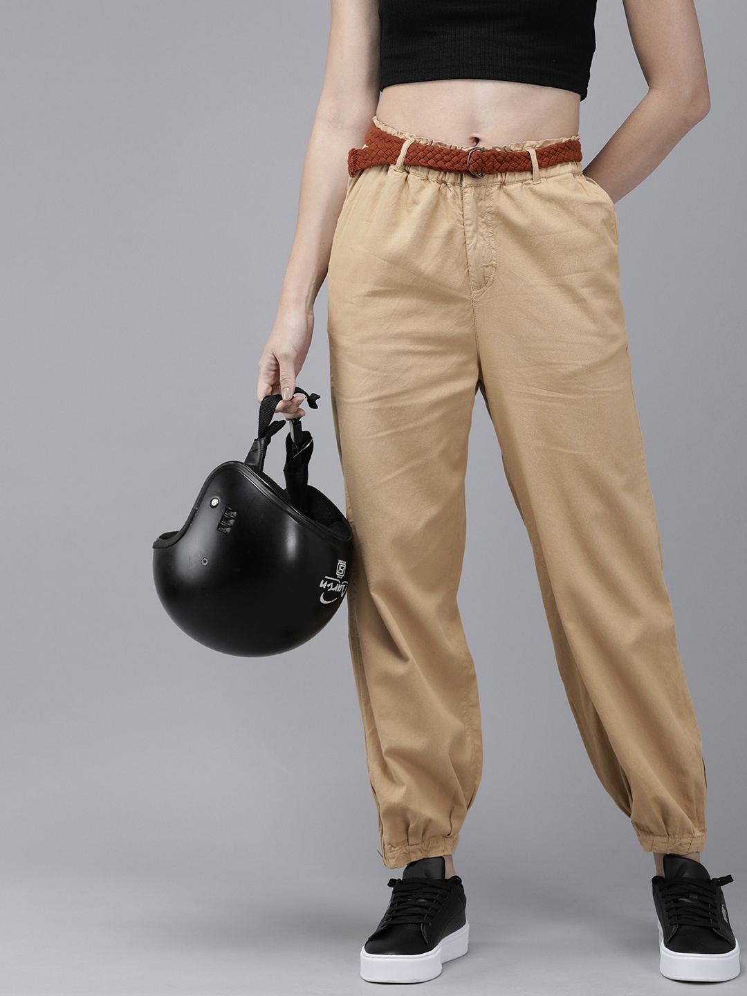 

The Roadster Lifestyle Co. Women Pure Cotton Pleated Joggers Comes With A Belt, Beige