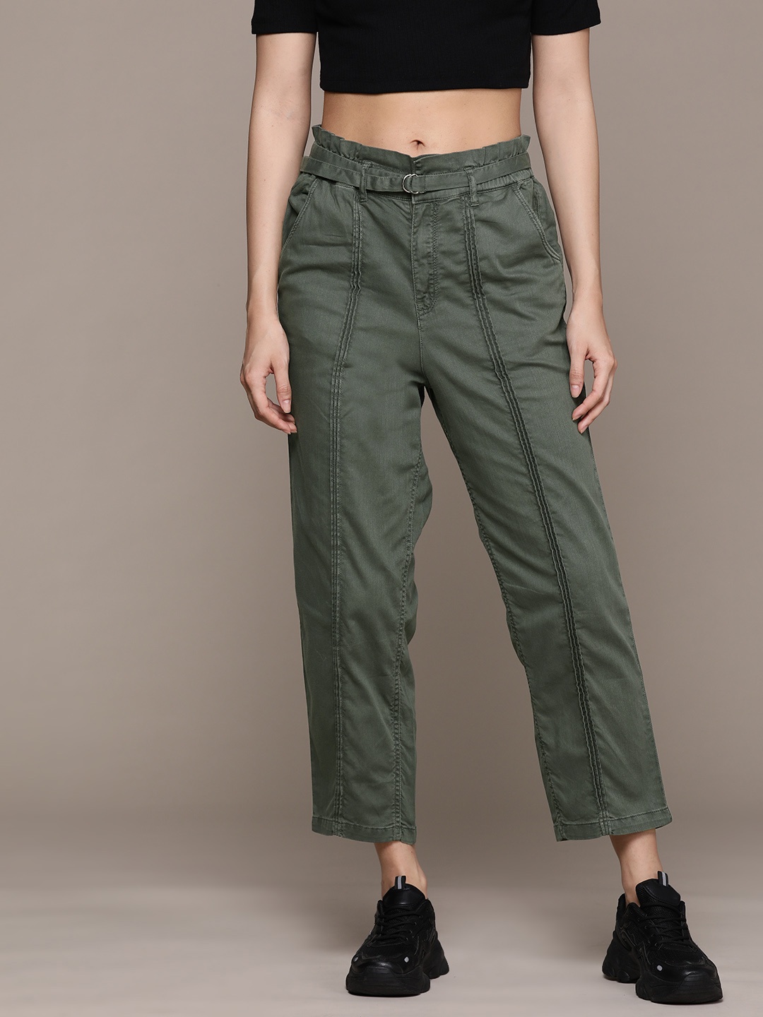 

The Roadster Lifestyle Co. Women Panelled Trousers with Belt, Olive