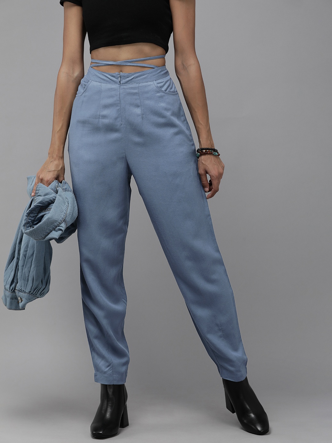 

The Roadster Lifestyle Co. Women Blue Solid Trousers