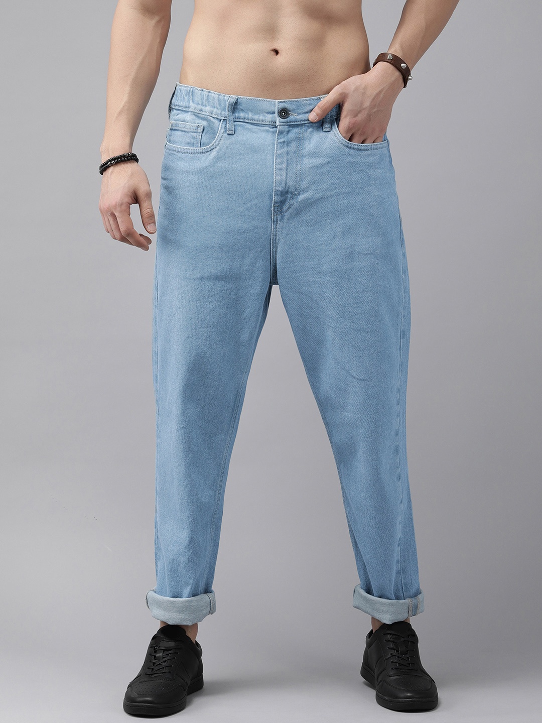 

The Roadster Lifestyle Co Men Blue Relaxed Fit Mid-Rise Stretchable Jeans