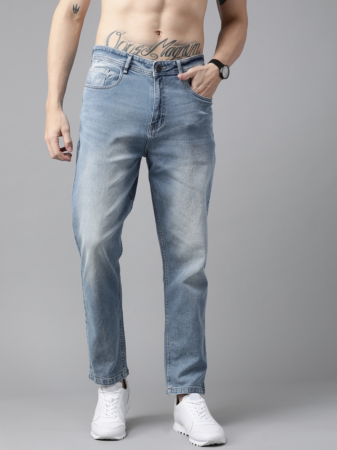 

Roadster Men Blue Solid Slim Fit Light Fade Stretchable Jeans