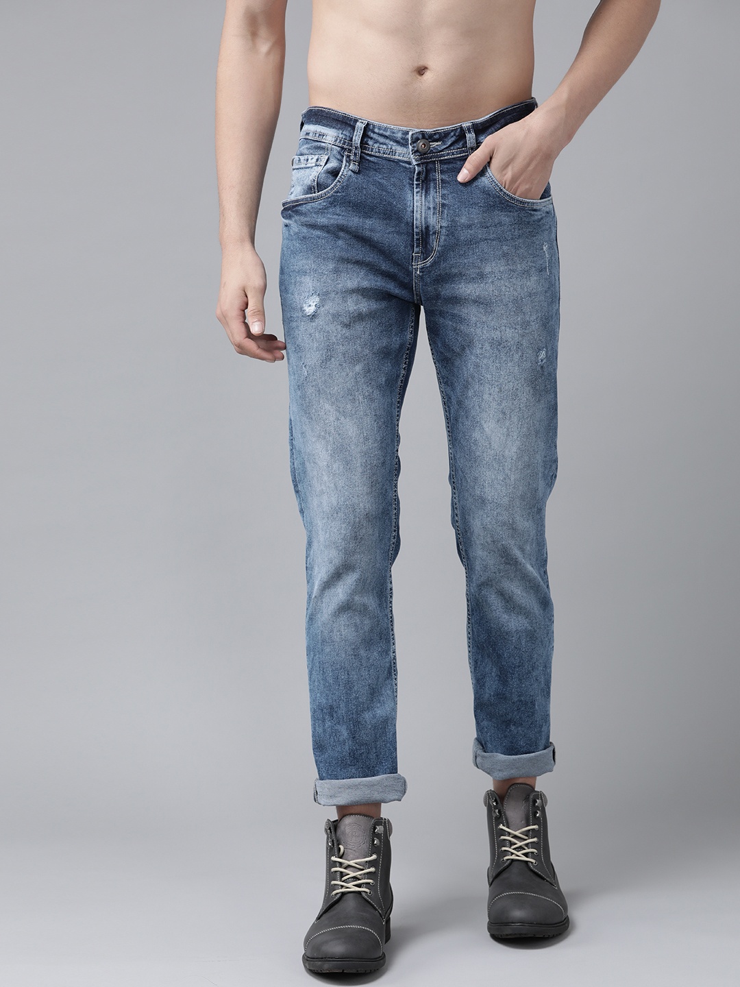 

Roadster Men Blue Slim Tapered Fit Low Distress Light Fade Stretchable Jeans