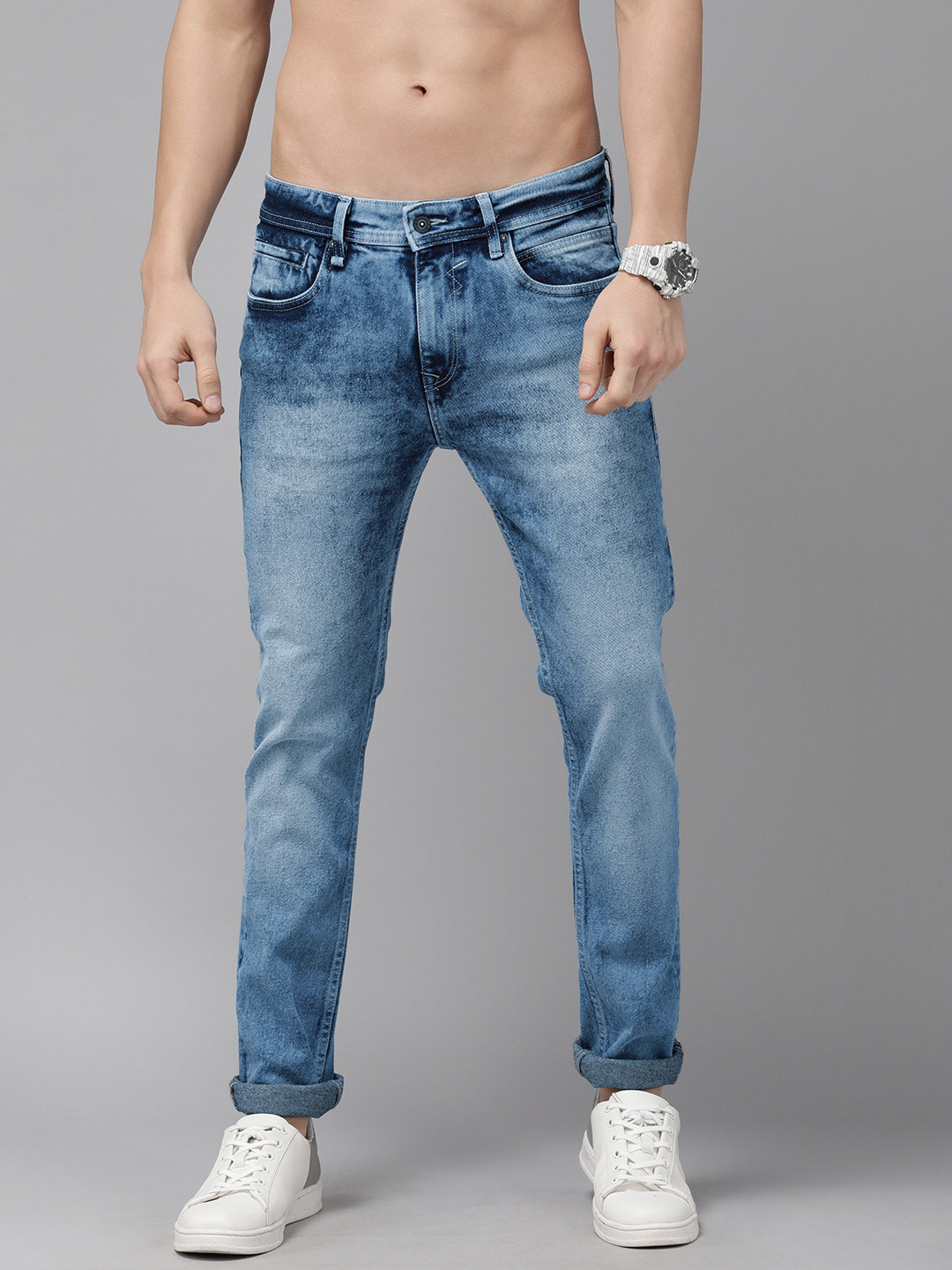 

Roadster Men Blue Tapered Fit Heavy Fade Stretchable Jeans