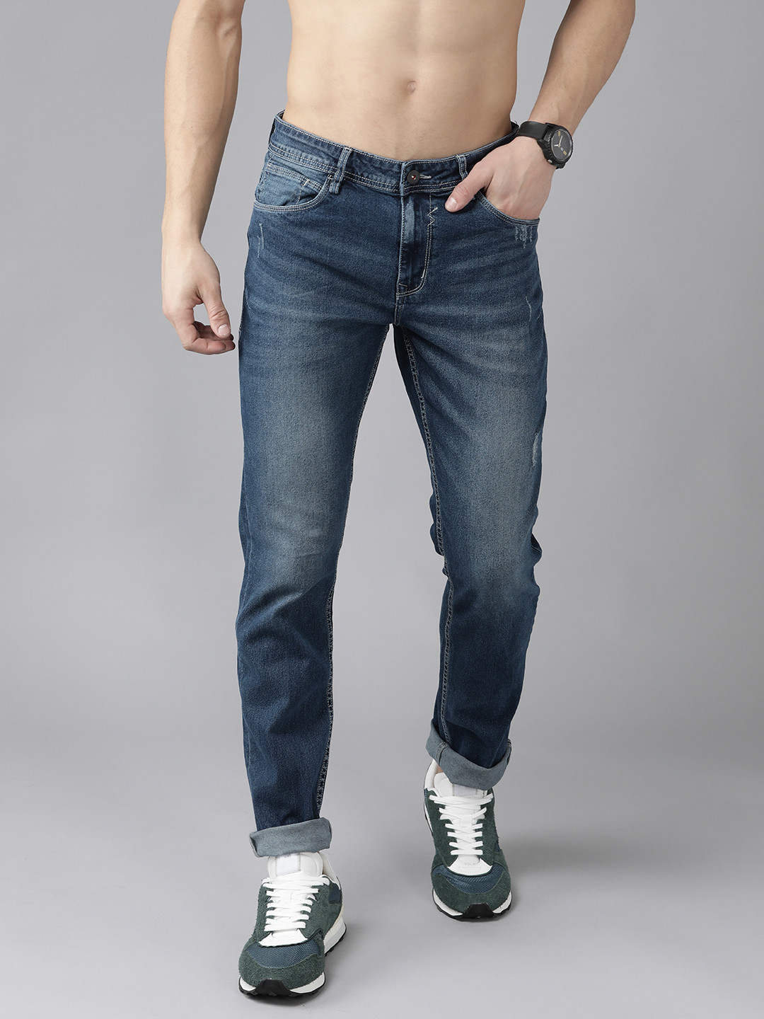 

Roadster Men Navy Blue Slim Tapered Fit Mildly Distressed Light Fade Stretchable Jeans