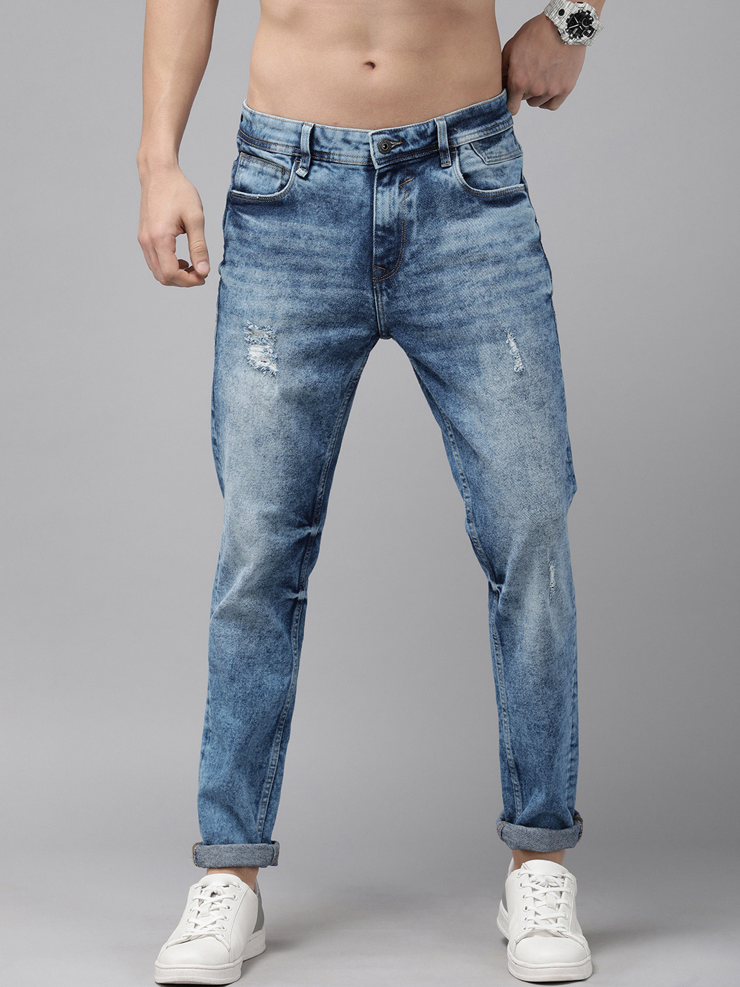 

Roadster Men Blue Slim Tapered Fit Low Distress Heavy Fade Stretchable Jeans