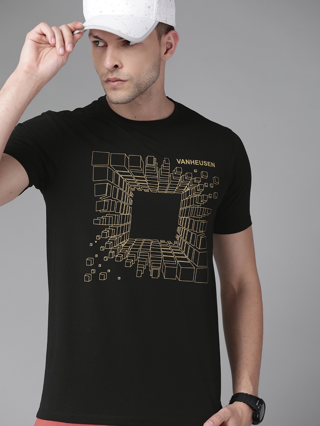 

Van Heusen Flex Men Black & Beige Active Fit Printed Sports T-shirt