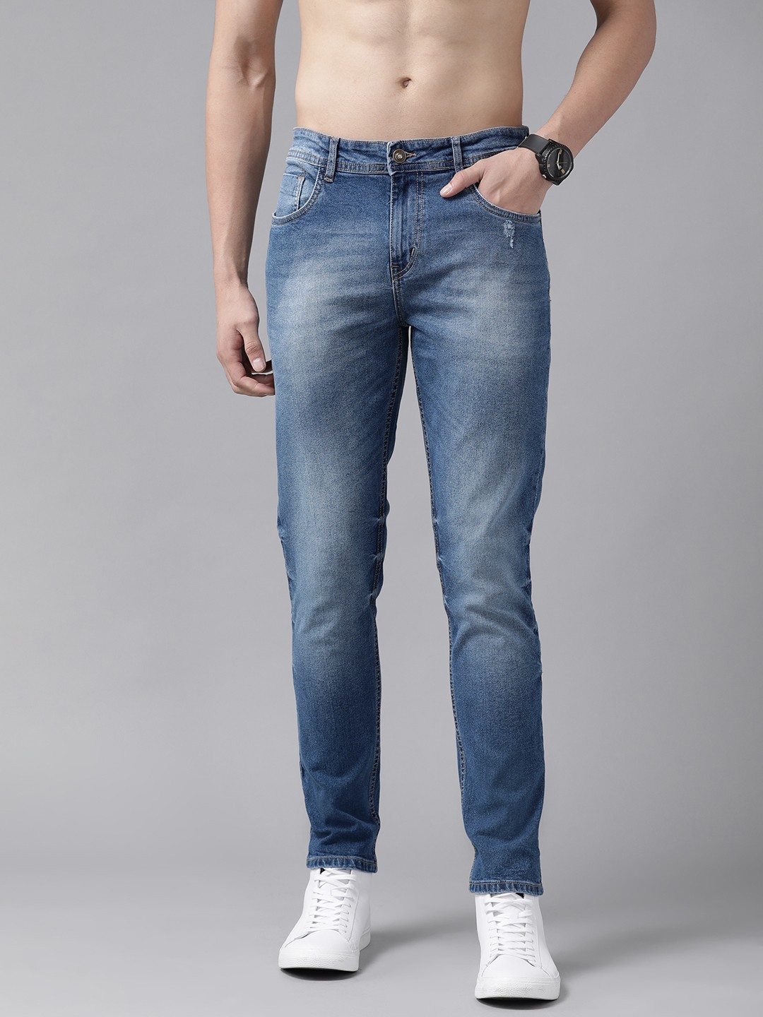 

Roadster Men Navy Blue Slim Tapered Fit Light Fade Stretchable Jeans