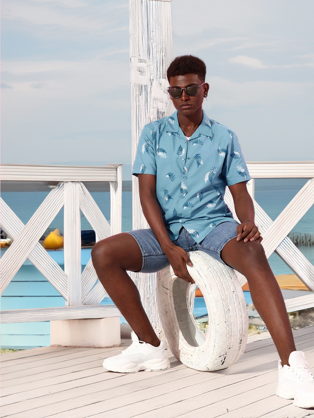 Mast & Harbour Men Slim Fit Printed Casual Shirt, Blue