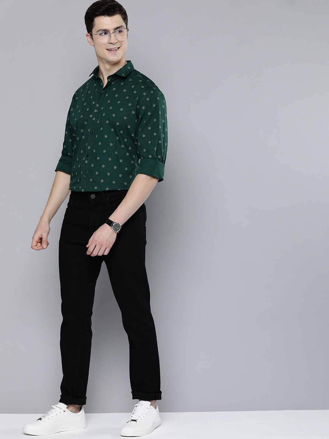 

Mast & Harbour Men Pure Cotton Printed Casual Shirt, Teal