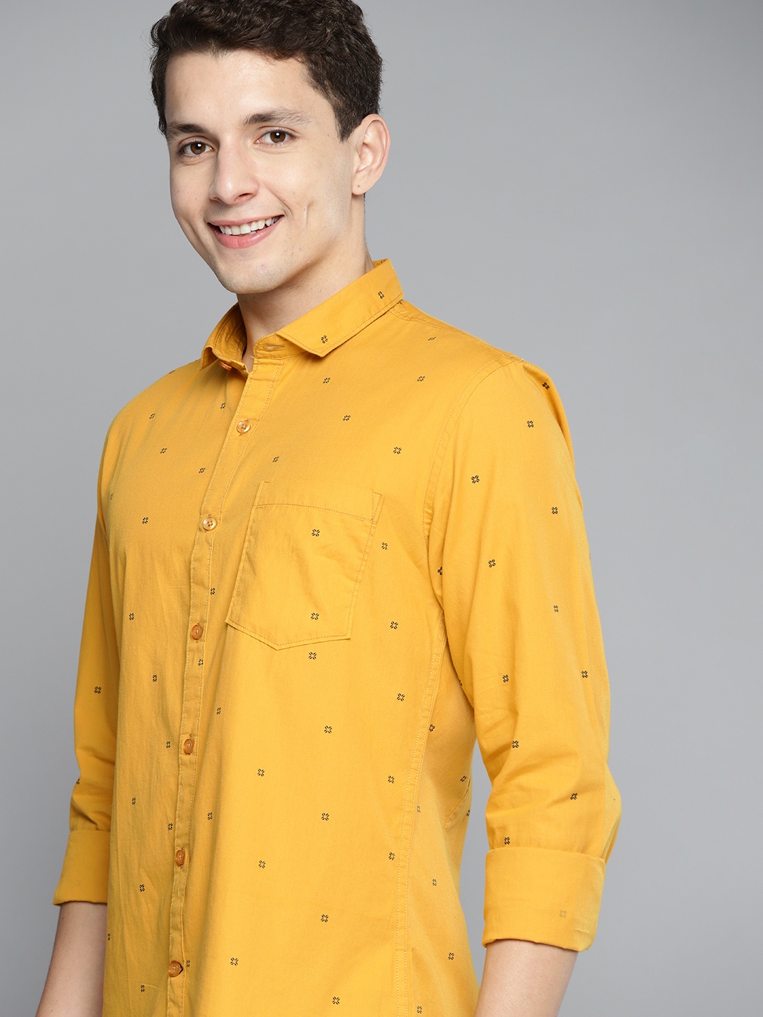 

Mast & Harbour Men Mustard Printed Casual Shirt