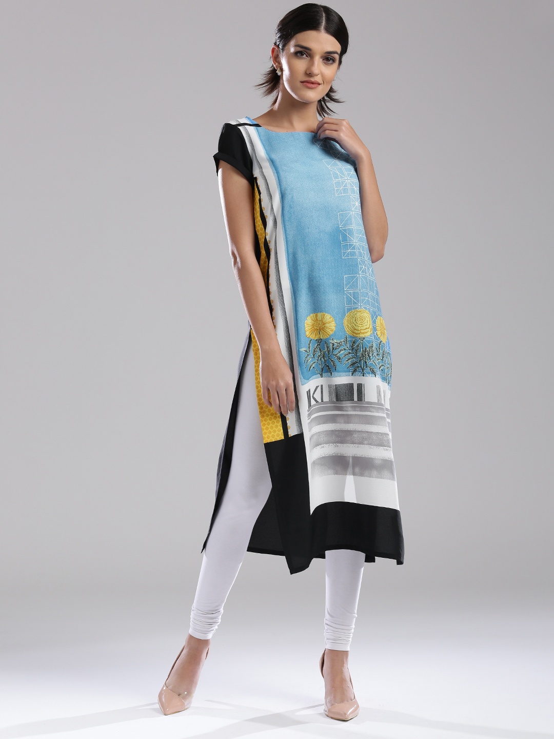 

W Women Blue & Black Printed Straight Kurta