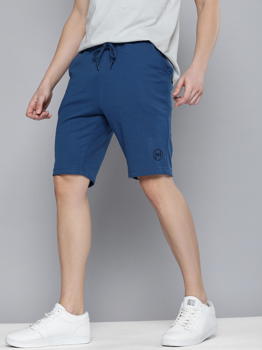 

Mast & Harbour Men Shorts, Blue
