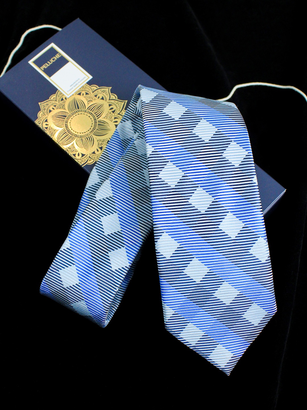 

PELUCHE Men Blue & Black Checked Broad Formal Tie