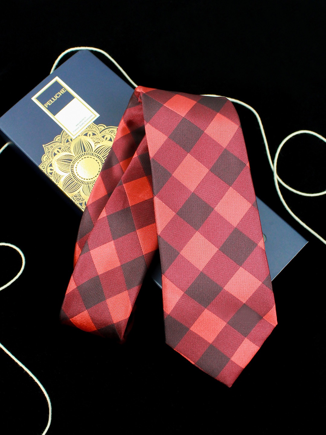 

PELUCHE Men Red & Black Checked Skinny Tie