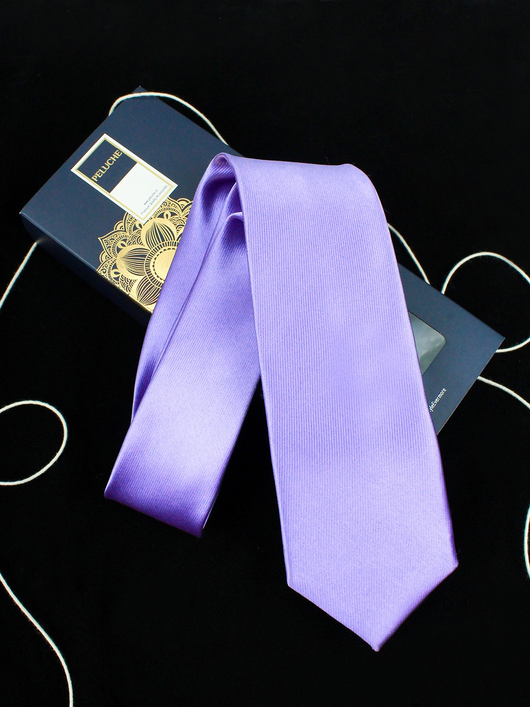 

PELUCHE Men Purple Skinny Tie