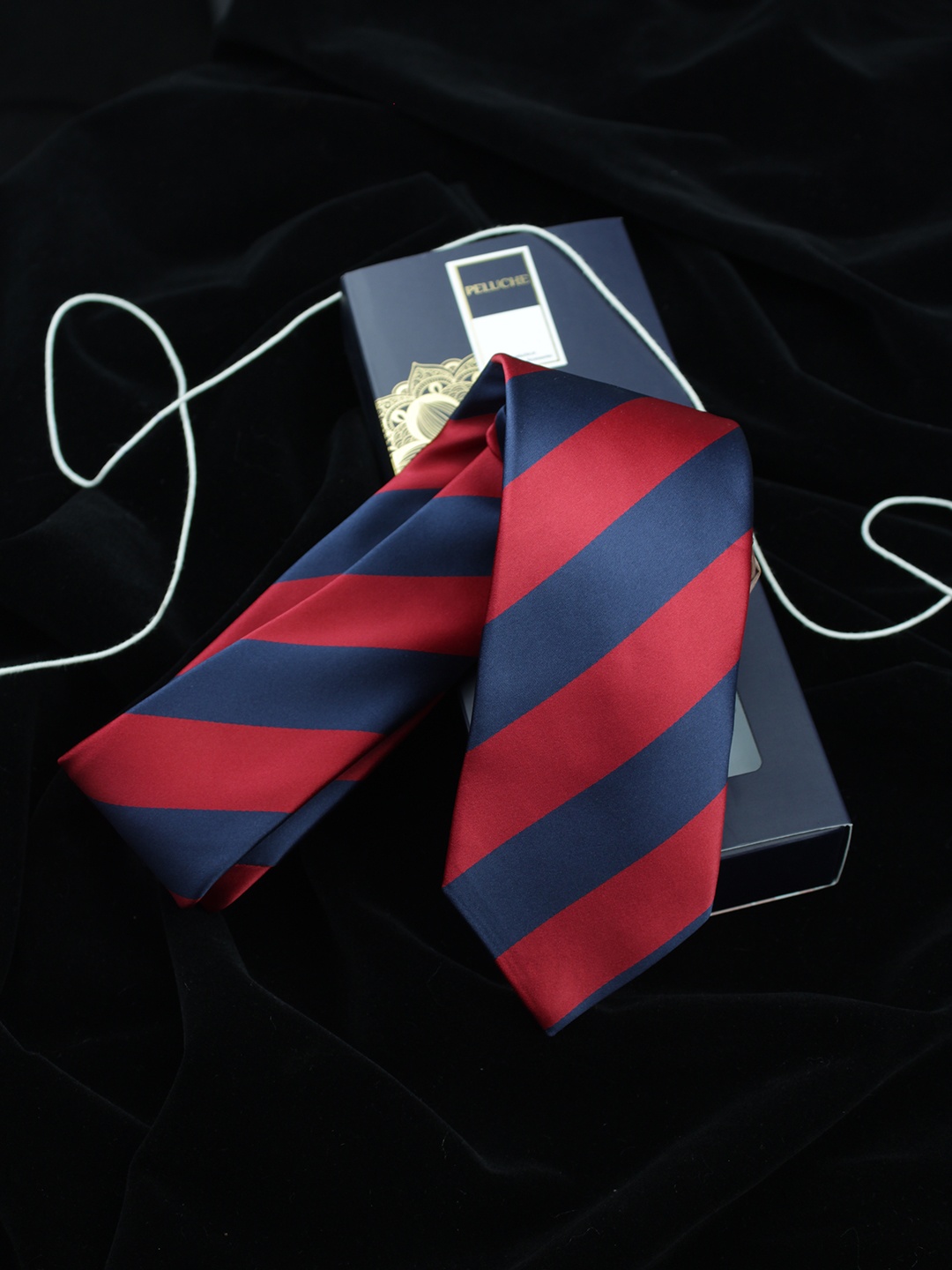 

PELUCHE Men Red & Blue Striped Broad Tie