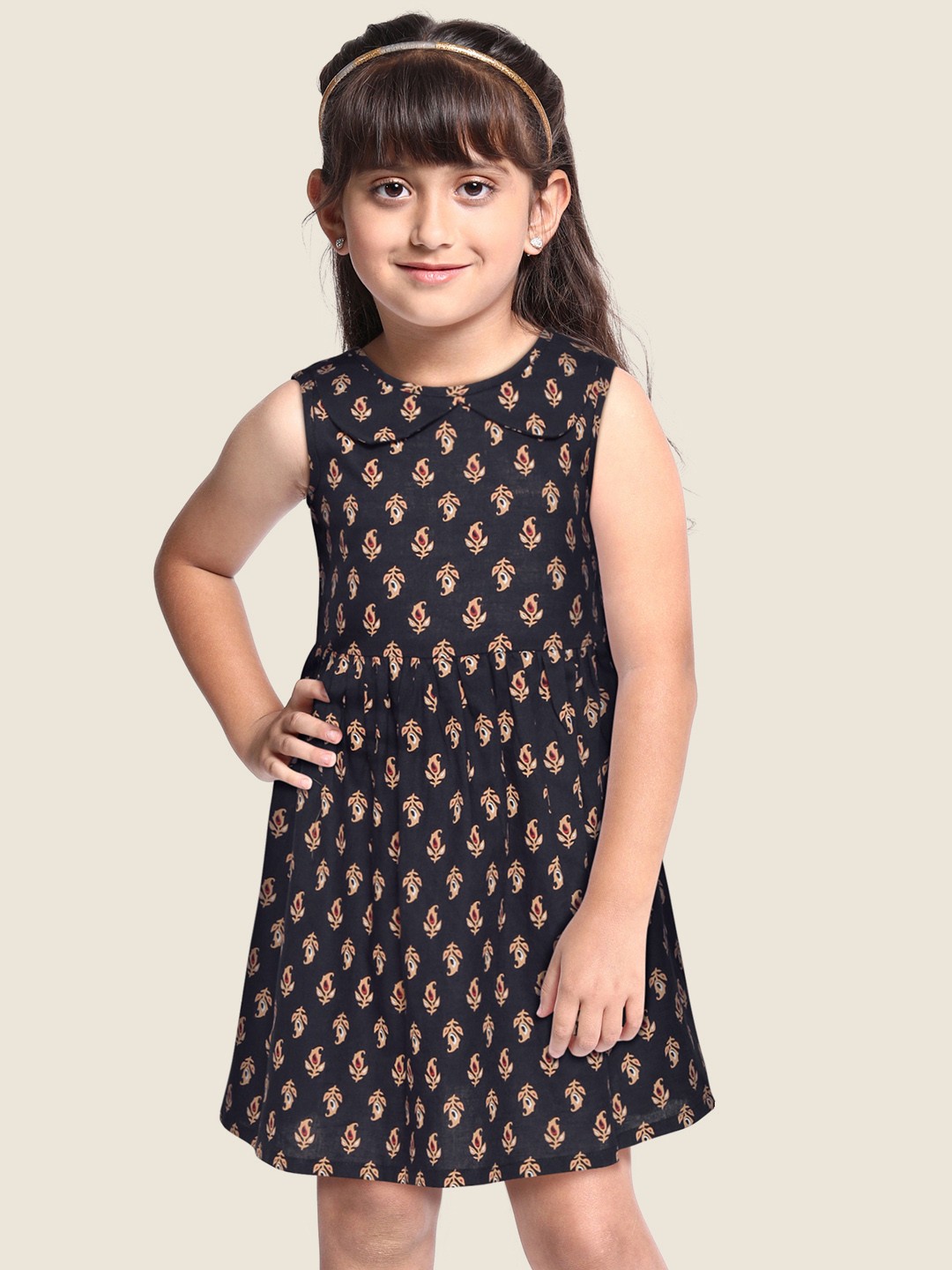 

YK Girls Black & Cream-Coloured Ethnic Motifs Print Cotton Fit & Flare Dress