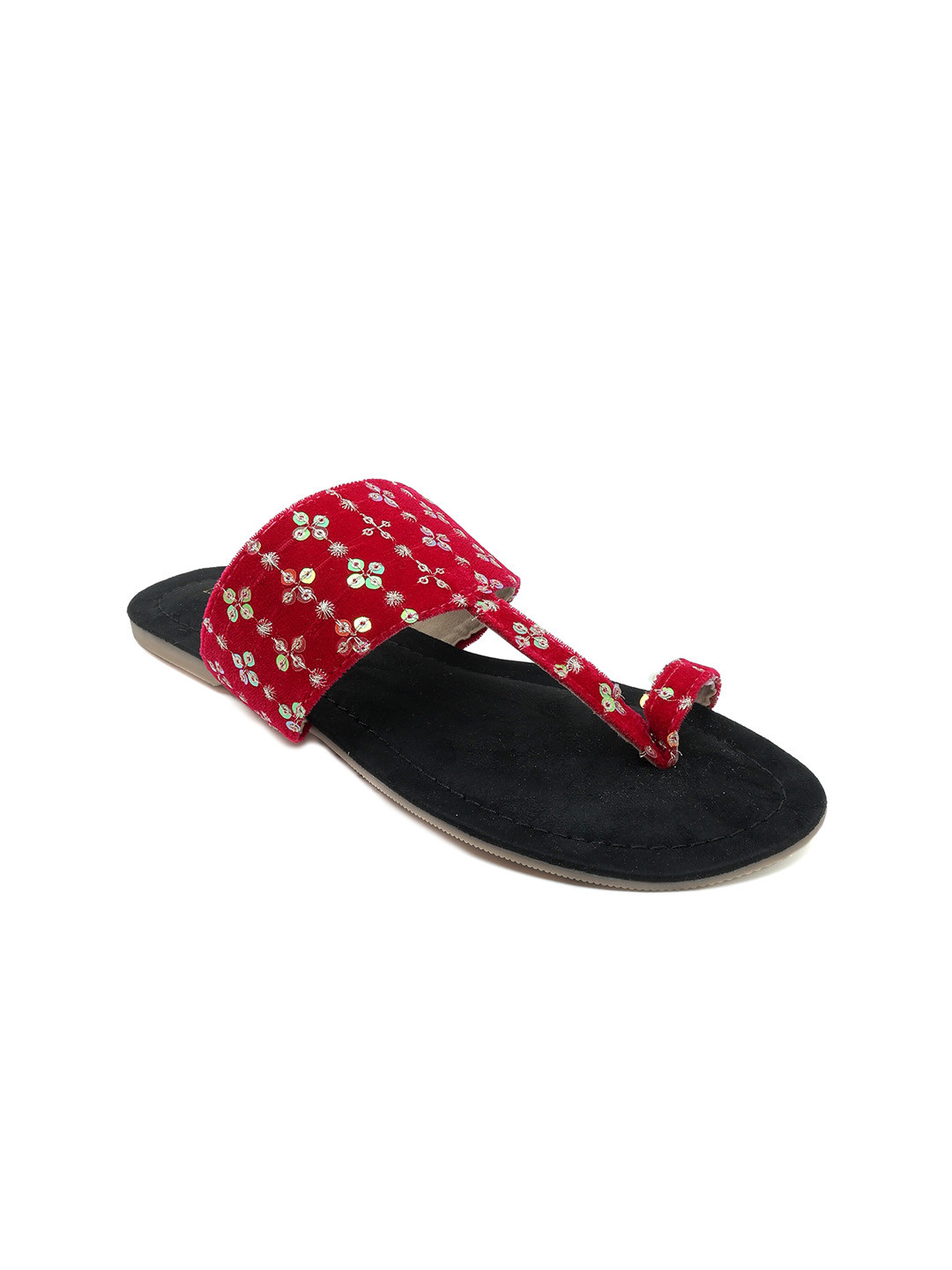 

Thread Stories Women Red & Silver-Toned Embellished Kolhapuri One Toe Flats