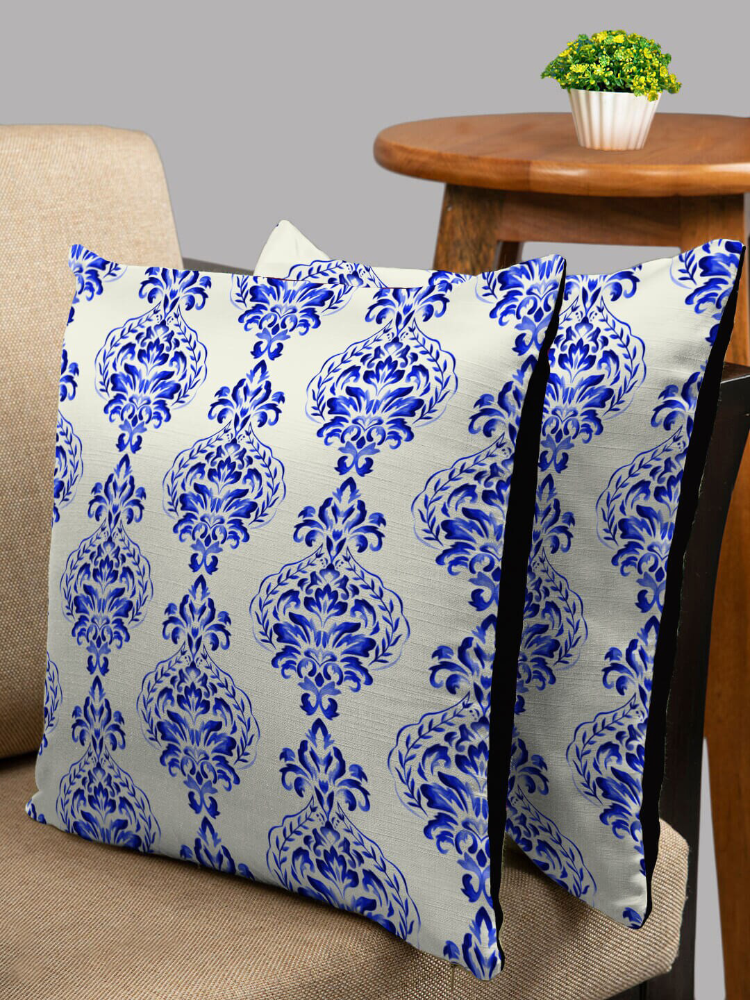 

HOUZZCODE Blue & Off-White Set of 2 Ethnic Motifs Square Cushion Covers