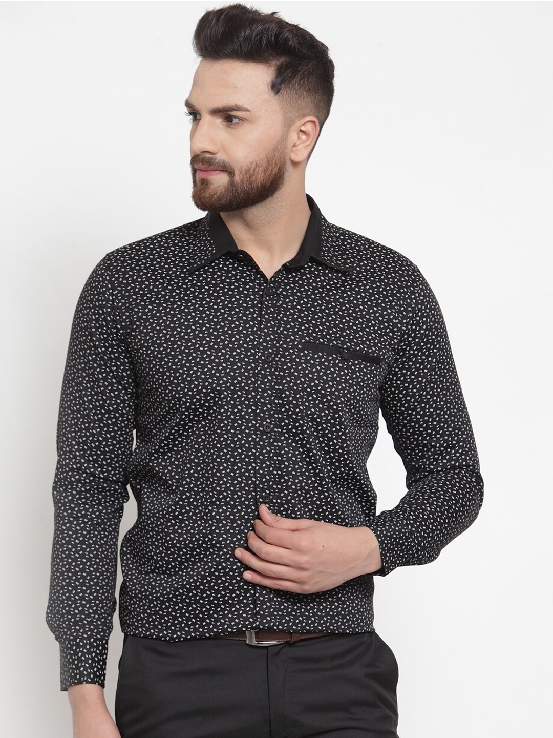 

WESTCLO Men Black & White Slim Fit Printed Cotton Party Shirt