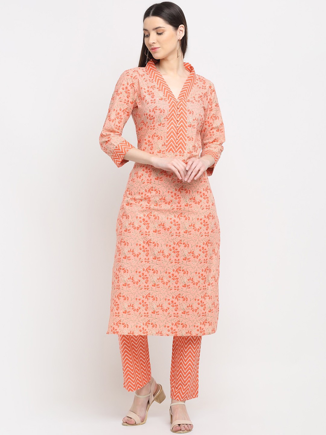 

MYAZA Women Peach-Coloured Floral Printed Pure Cotton Kurta with Trousers