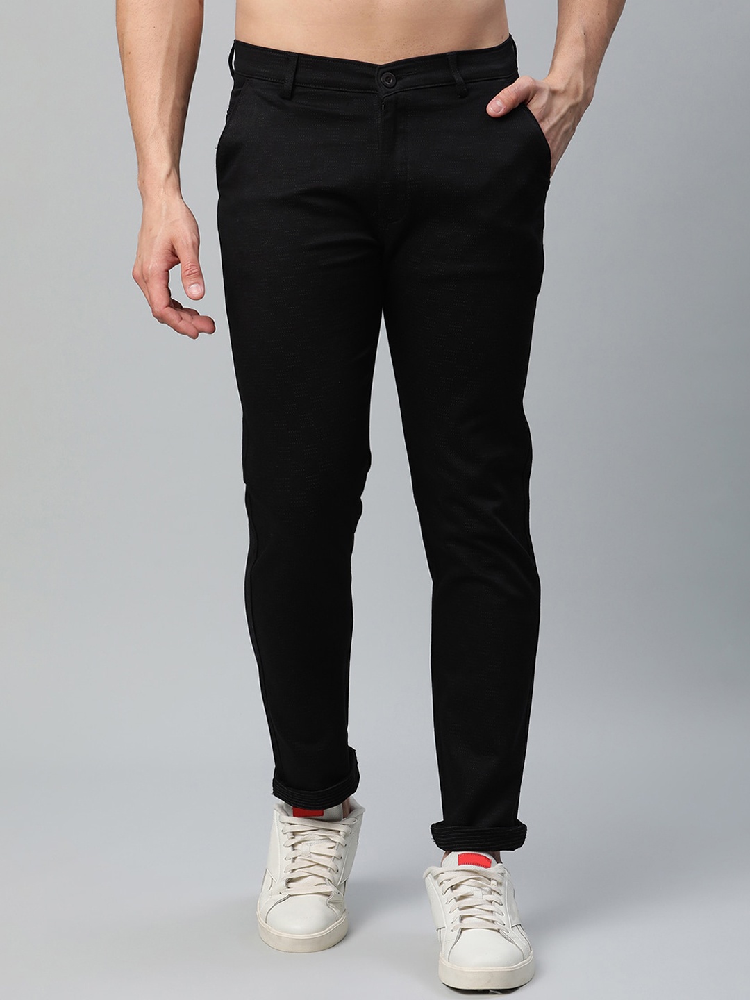 

Rodamo Men Black Solid Slim Fit Mid-Rise Trousers