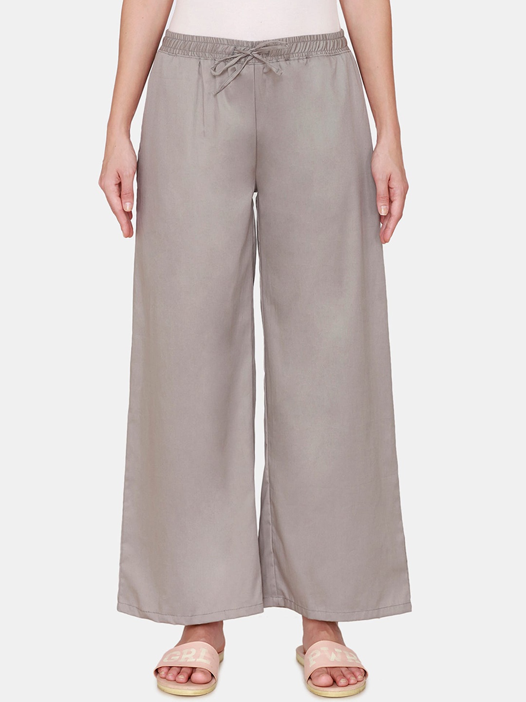 

Coucou by Zivame Women Grey Solid Cotton Flared Lounge Pants