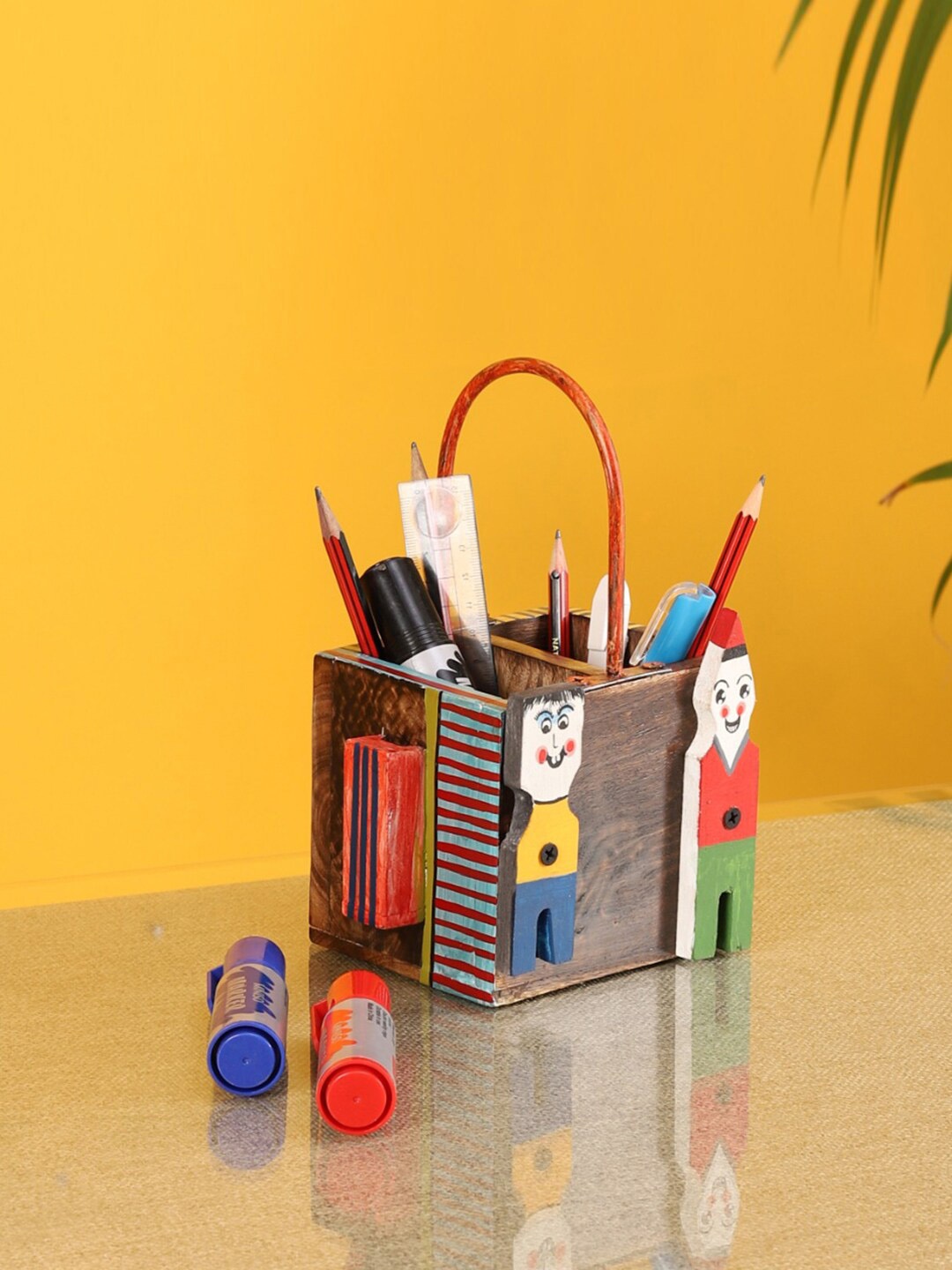 

AAKRITI ART CREATIONS Pogo Table Top Stationery Holder, Multi