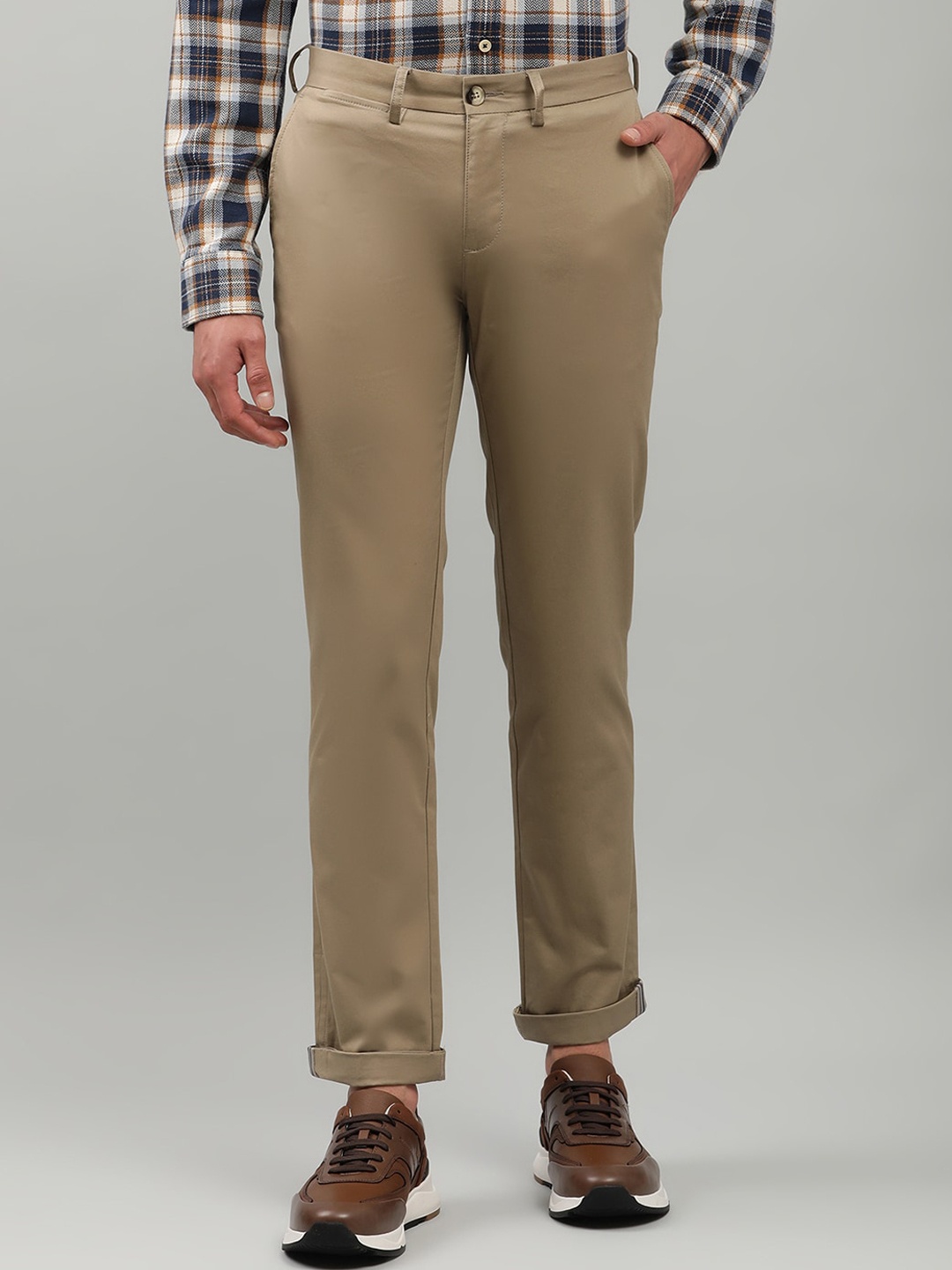 

BEN SHERMAN Men Khaki Solid Slim Fit Cotton Trousers