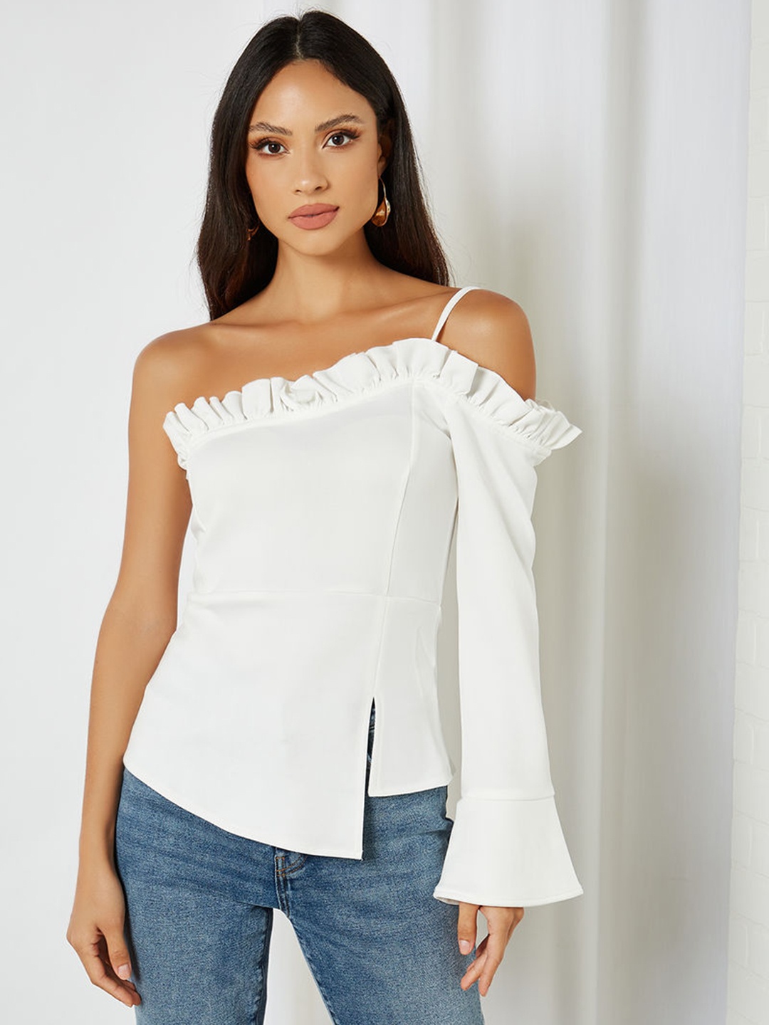 

Femme Luxe White Solid One Shoulder Ruffle Detail Top