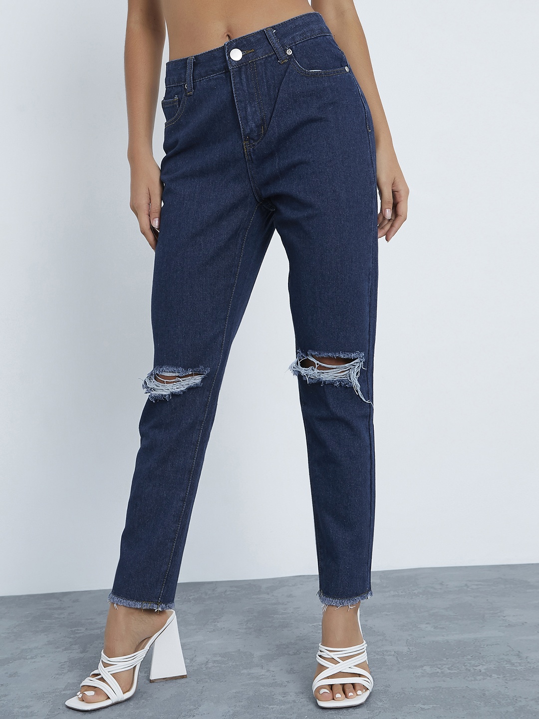 

I Saw It First Women Blue Slash Knee Frayed Hem Mom Fit Jeans