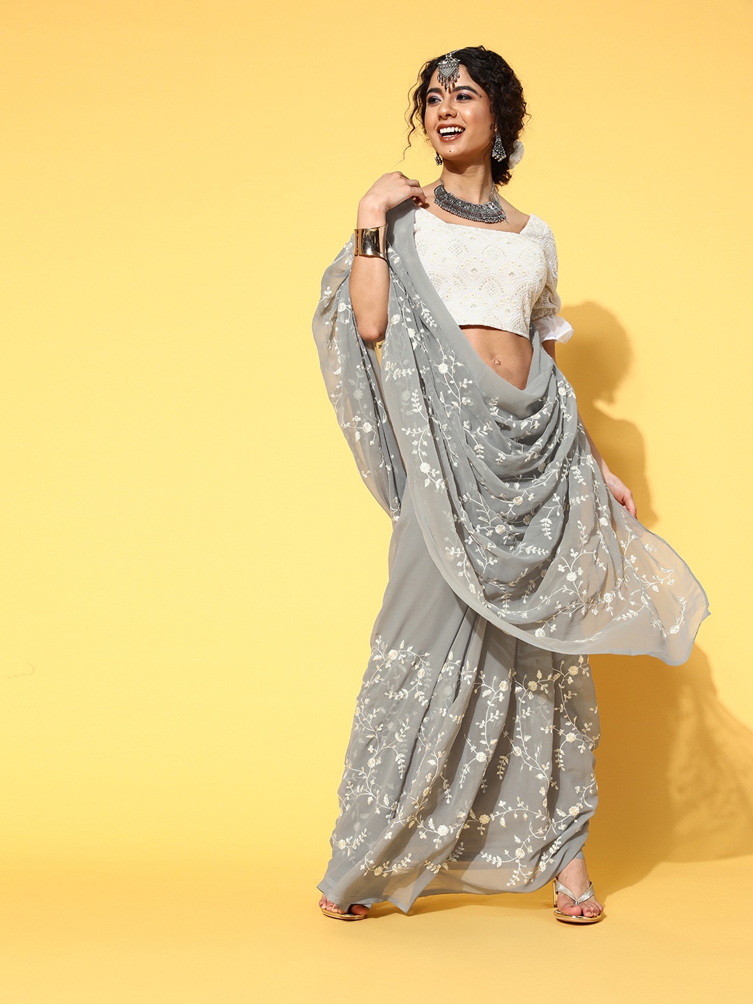 

Kvsfab Floral Saree with Solid Border, Grey