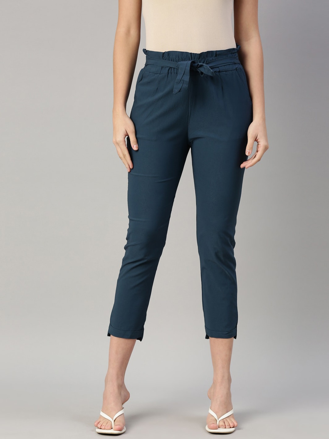 

GOLDSTROMS Women Blue Slim Fit Cropped Cotton Peg Trousers