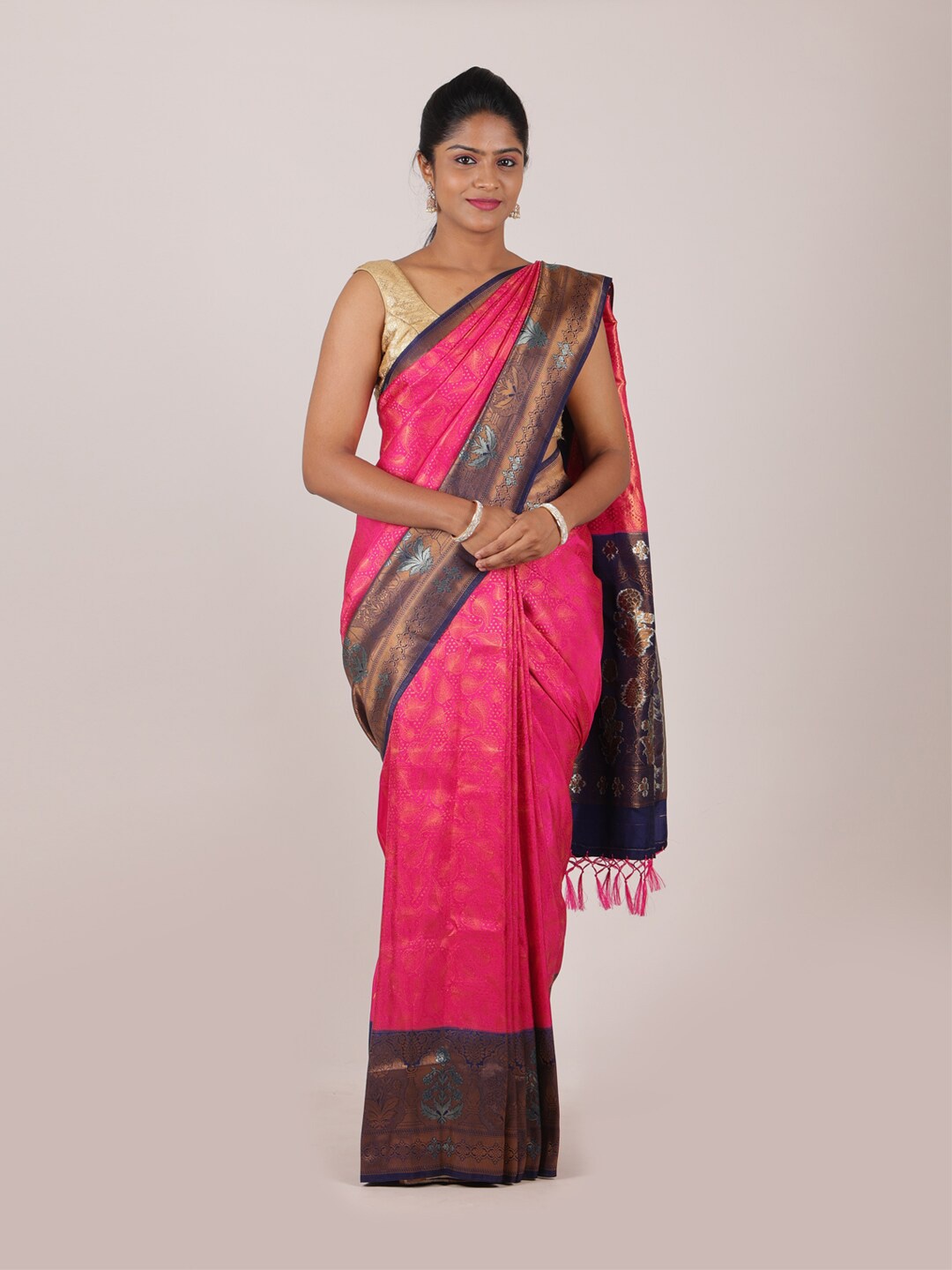 

Pothys Pink & Gold-Toned Ethnic Motifs Zari Art Silk Banarasi Saree