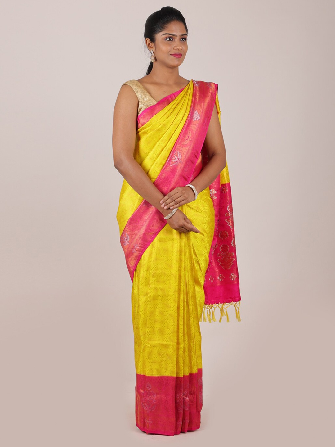 

Pothys Yellow & Silver-Toned Ethnic Motifs Zari Art Silk Saree