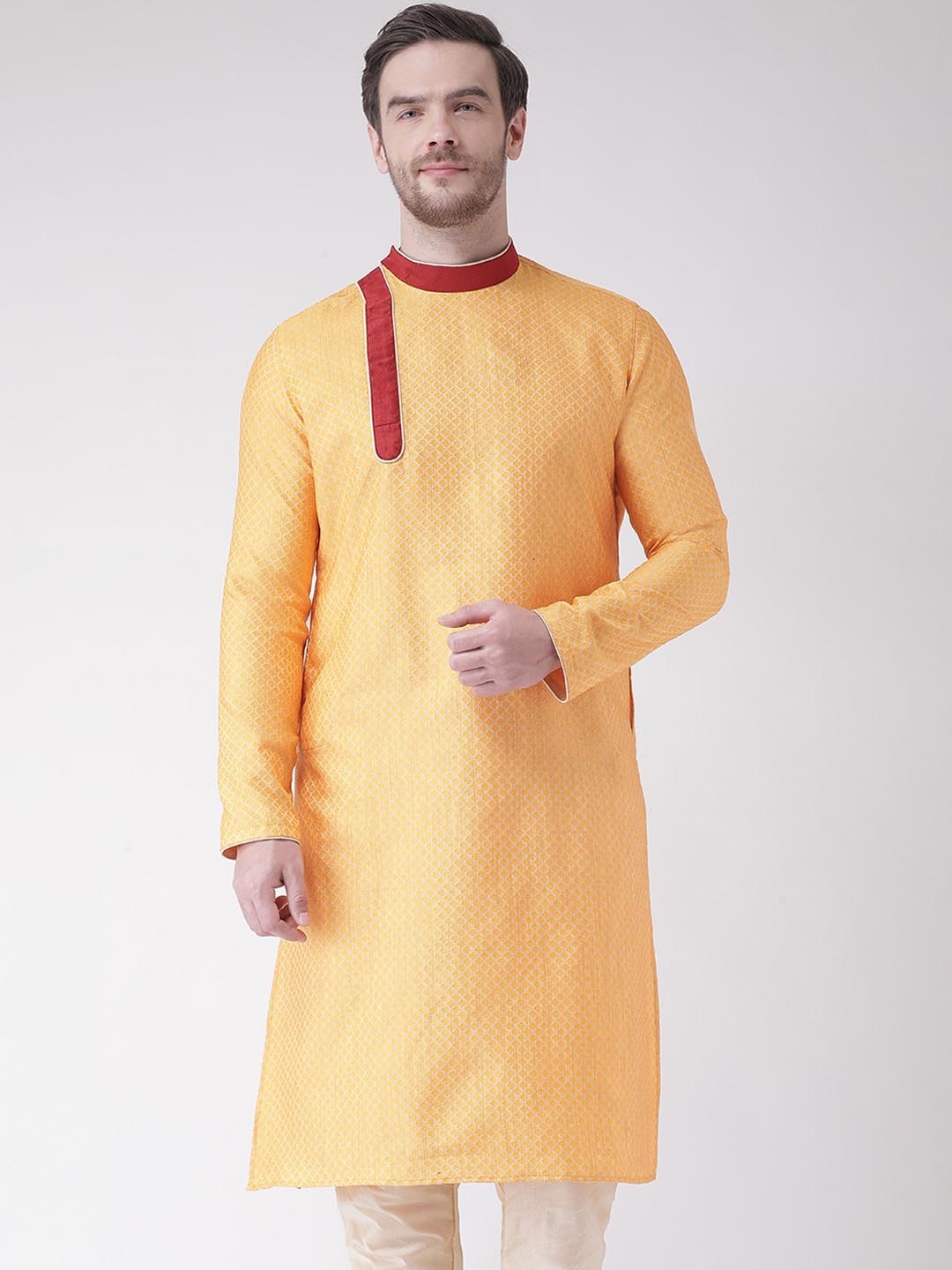 

DEYANN Men Yellow & Red Geometric Jacquard Kurta