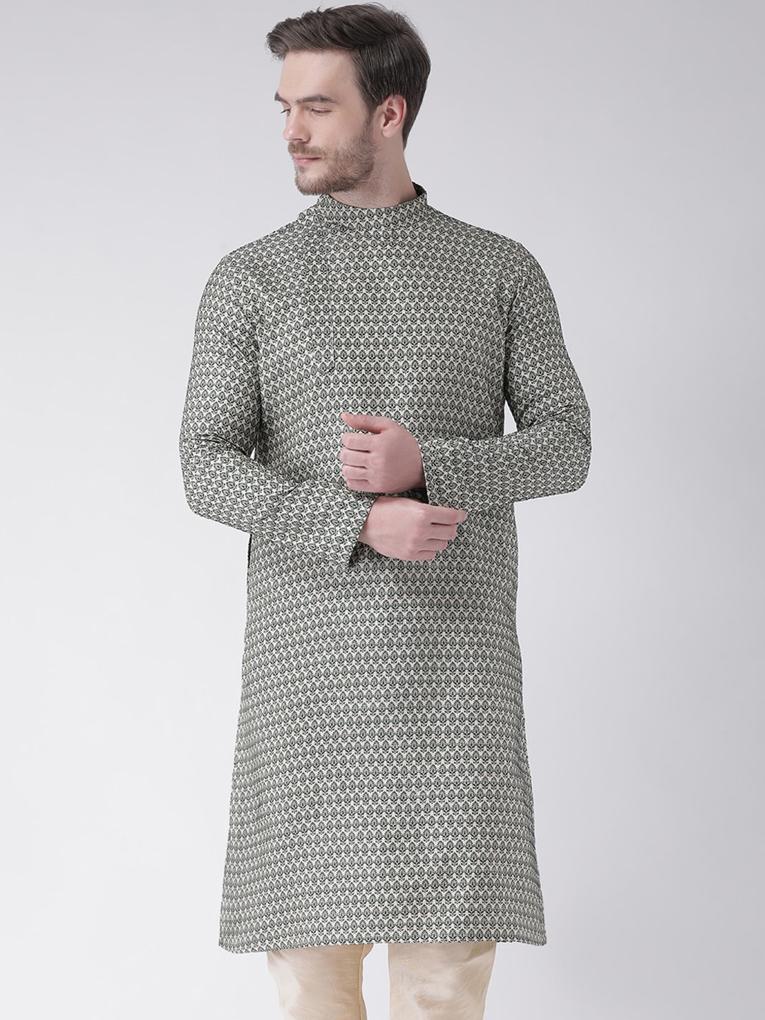 

DEYANN Men Green & White Ethnic Motifs Jacquard Kurta