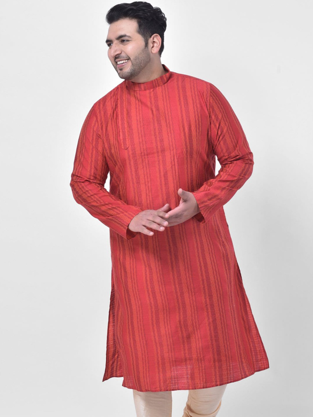 

DEYANN PLUS Men Red Jacquard Kurta