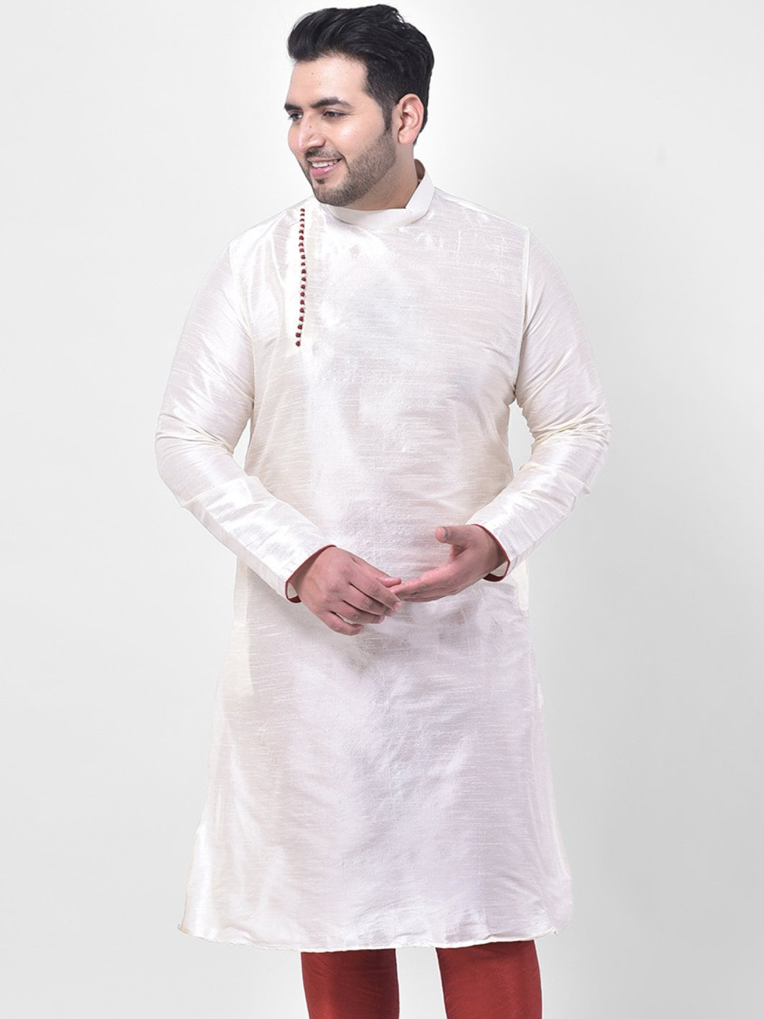 

DEYANN PLUS Plus Size Men Off White Solid Dupion Silk Kurta
