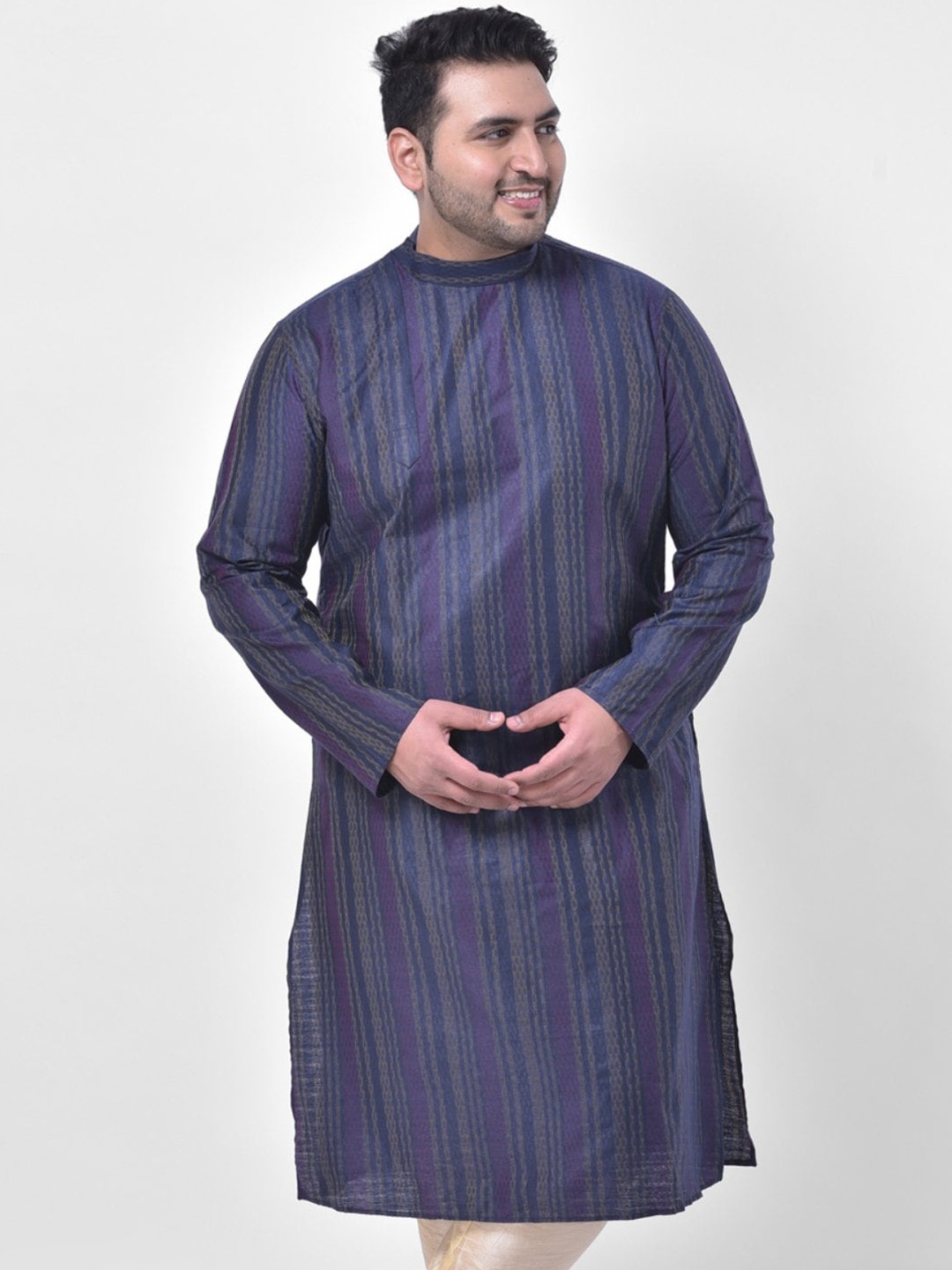 

DEYANN PLUS Men Navy Blue Ethnic Motifs Woven Design Jacquard Kurta