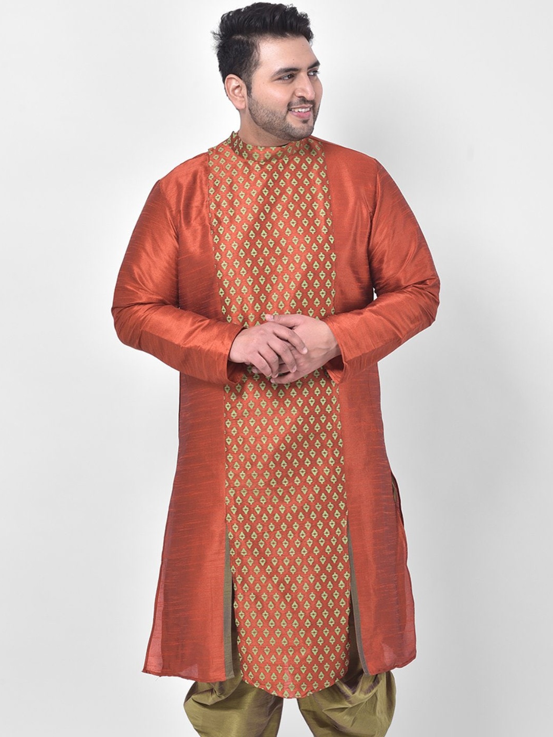 

DEYANN PLUS Men Rust Orange & Golden Ethnic Motifs Woven Design A-line Kurta