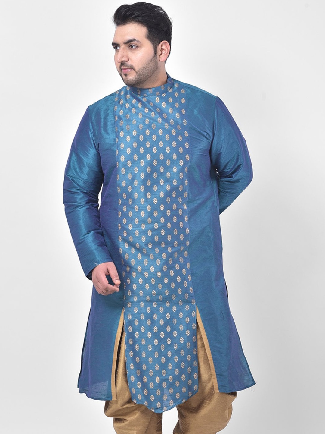 

DEYANN PLUS Men Blue & Golden Ethnic Motifs Woven Design A-line Kurta