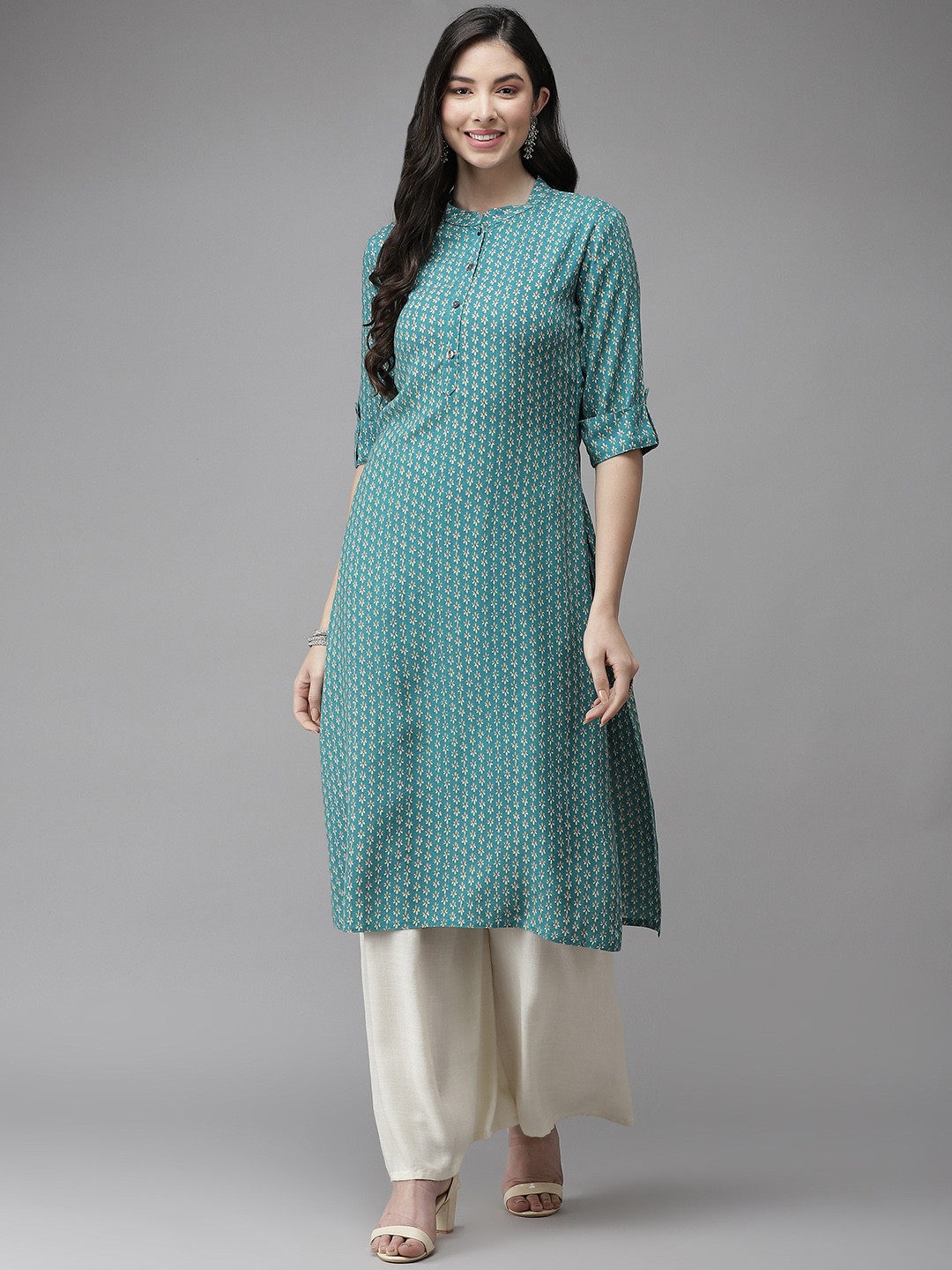 

Cayman Women Green Floral Printed Floral Kurta