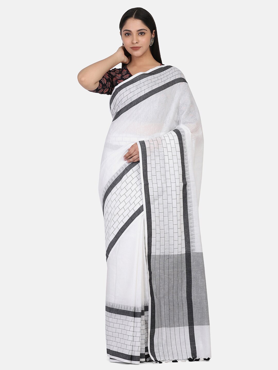 

THE WEAVE TRAVELLER White & Black Bhagalpuri Saree