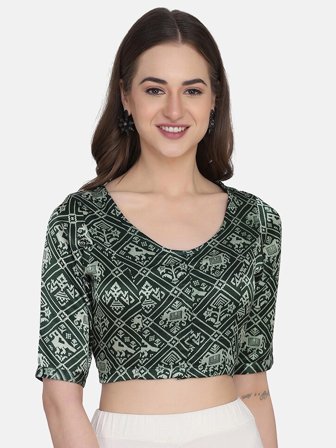 

THE WEAVE TRAVELLER Green Non Padded Ready Made Saree Blouse