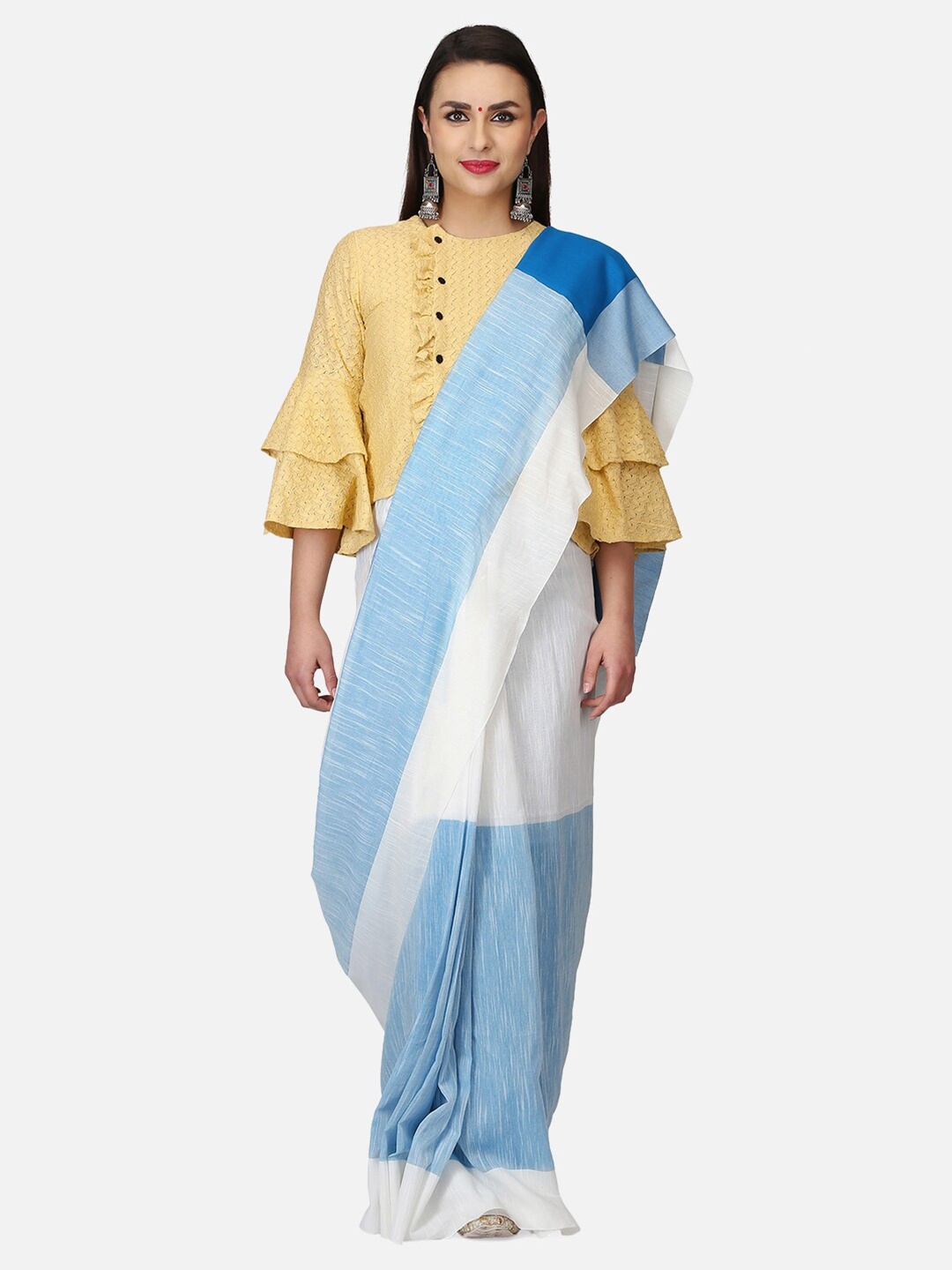 

THE WEAVE TRAVELLER White & Blue Colourblocked Saree