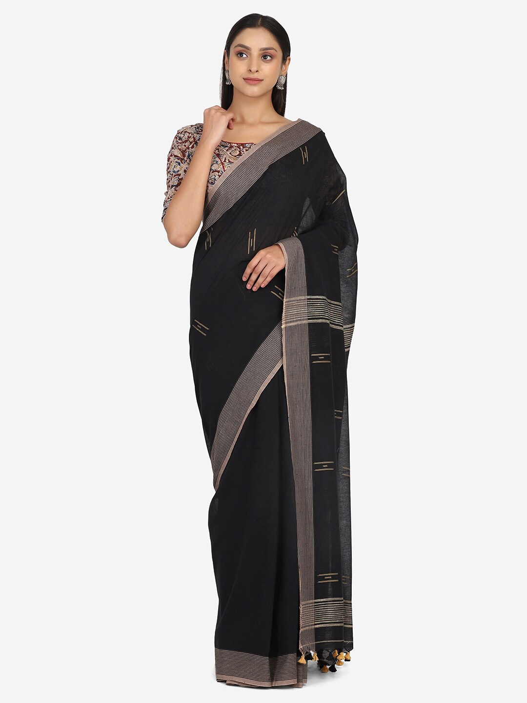 

THE WEAVE TRAVELLER Black Solid Pure Cotton Saree