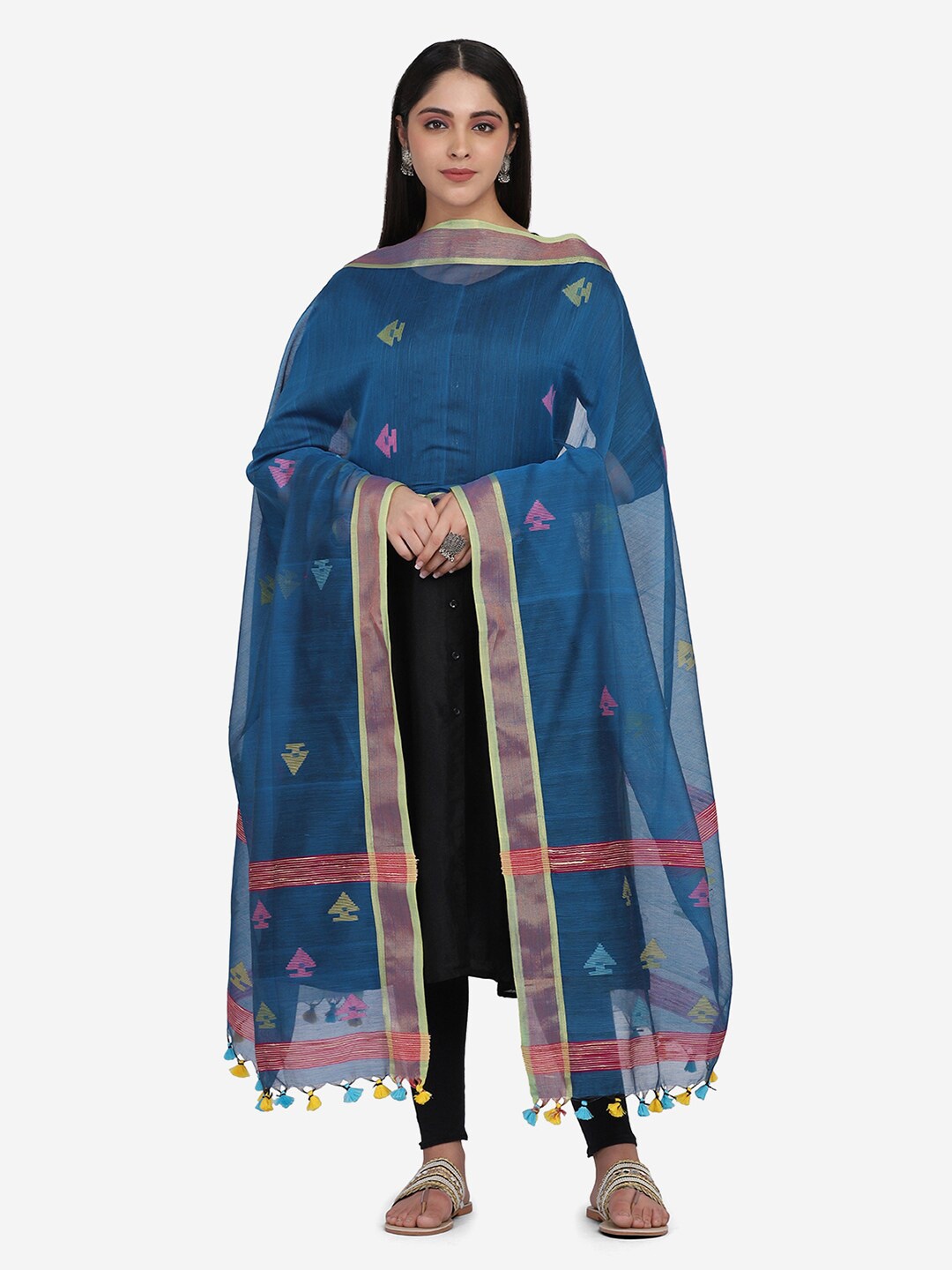 

THE WEAVE TRAVELLER Blue & Pink Ethnic Motifs Woven Design Jamdani Dupatta with Zari