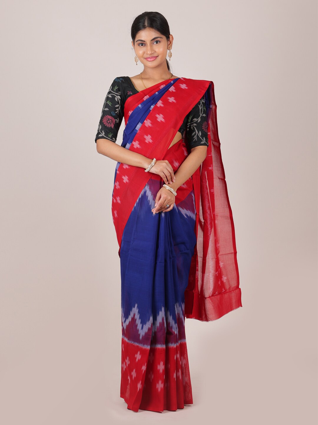 

Pothys Women Blue Geometric Printed Saree